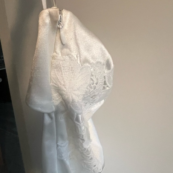 Hello Molly White Satin Midi Strapless Dress with Lace Detailing - Picture 10 of 12